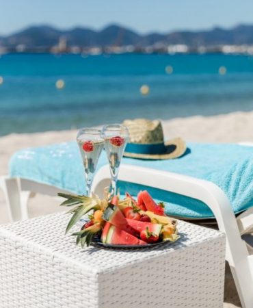 cbeach-cannes-35-480x650 cbeach-cannes-35-480x650